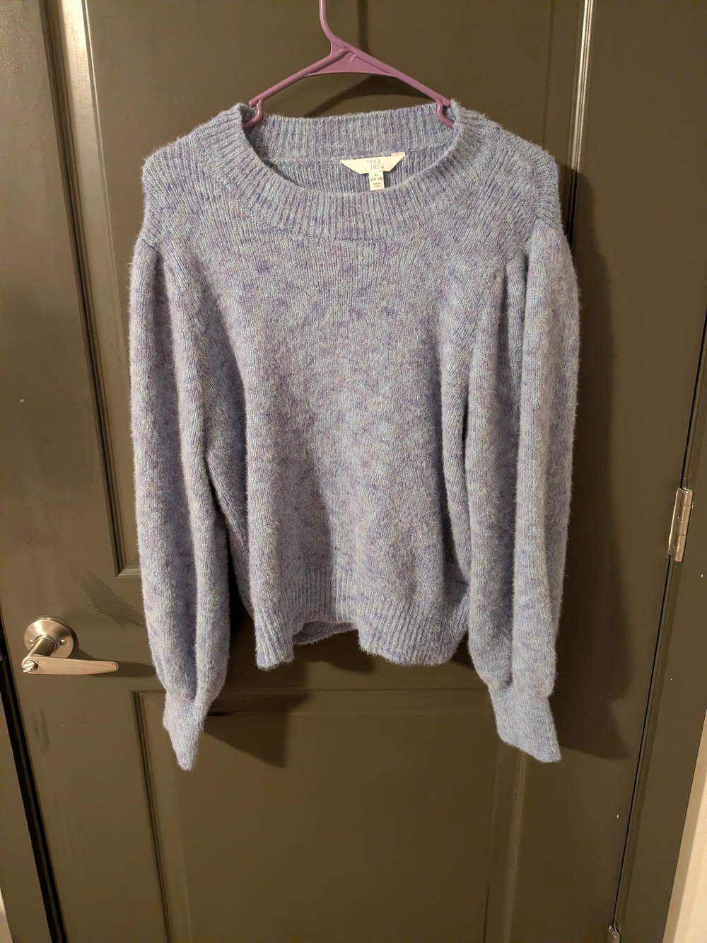 Women's Lavender Loose Knit Sweater - Picture 5 of 6
